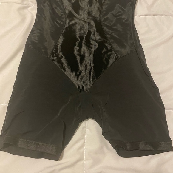 Maidenform shapewear XL black - Picture 9 of 10